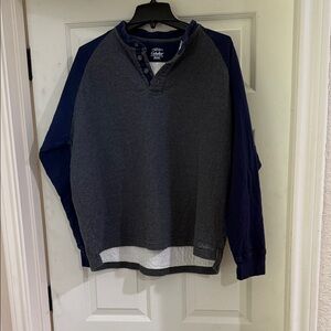 Cabela's Men's Crewneck Henley Sweater in Gray & Navy